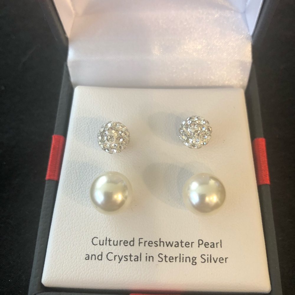 Pair sterling silver earrings-pearl & crystal